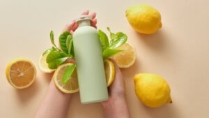 5 best lemon face washes for glowing skin you must try!